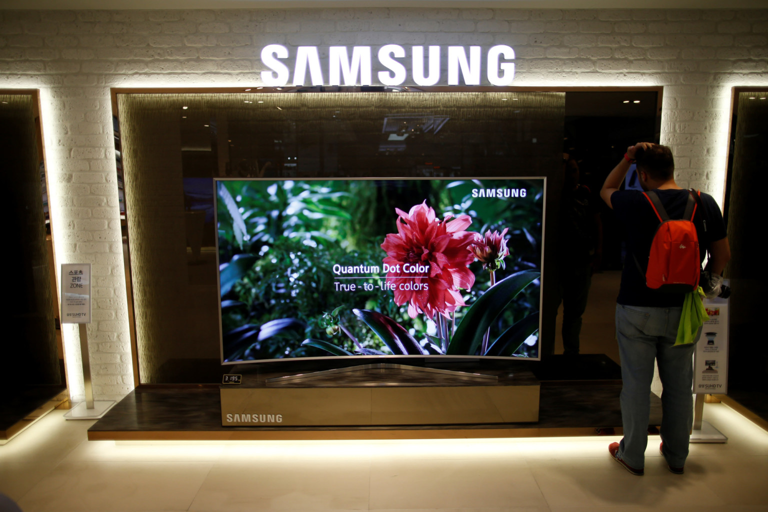 Samsung to relocate parts of TV production to Vietnam media