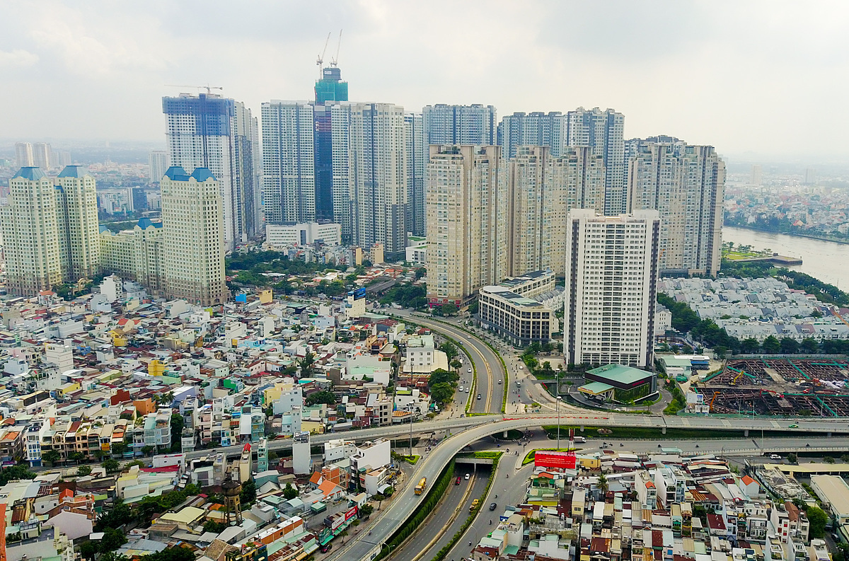 HCMC landlords struggle to repay bank debts as rents dry ...