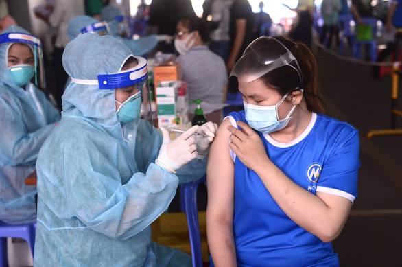 Vietnam records 10,040 new coronavirus cases